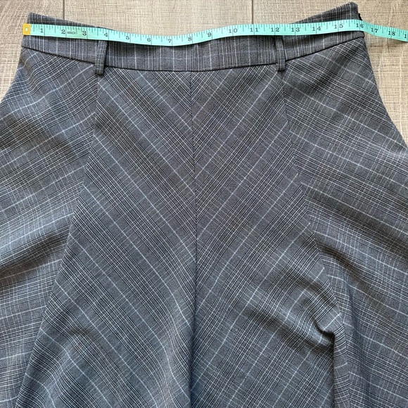 Rafaella Gray Plaid A-Line Midi Skirt Women’s Size 12 Work Office Classic - Picture 2 of 7